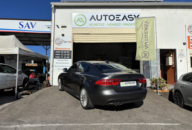 Jaguar XE 2.0 180 R-SPORT Boite auto