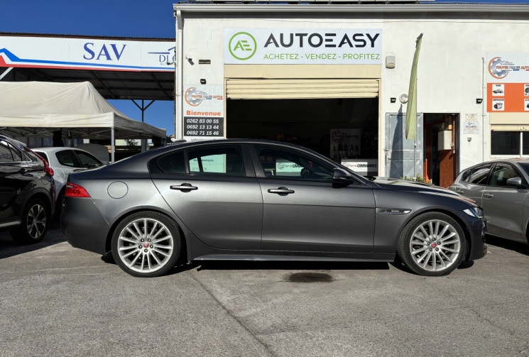 Jaguar XE 2.0 180 R-SPORT Boite auto