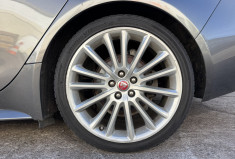 Jaguar XE 2.0 180 R-SPORT Boite auto