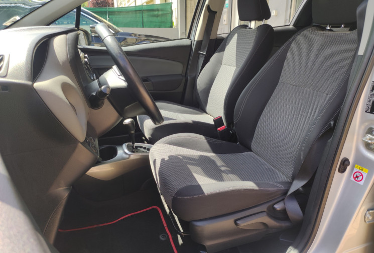 Toyota Yaris 3 Phase 2 / 1.5 VVTi 100h E-CVT 