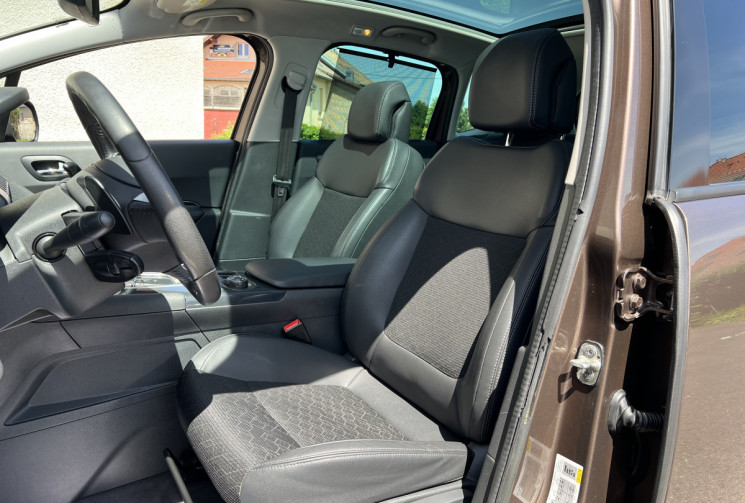 Peugeot 3008 1.6 e-HDi ETG6 S&S 115 cv PHASE 2 ACTIVE 