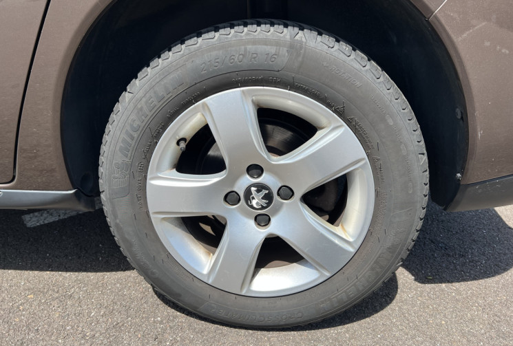 Peugeot 3008 1.6 e-HDi ETG6 S&S 115 cv PHASE 2 ACTIVE 