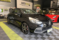 Renault Clio RS TROPHY 1.6 220 CH EDC6