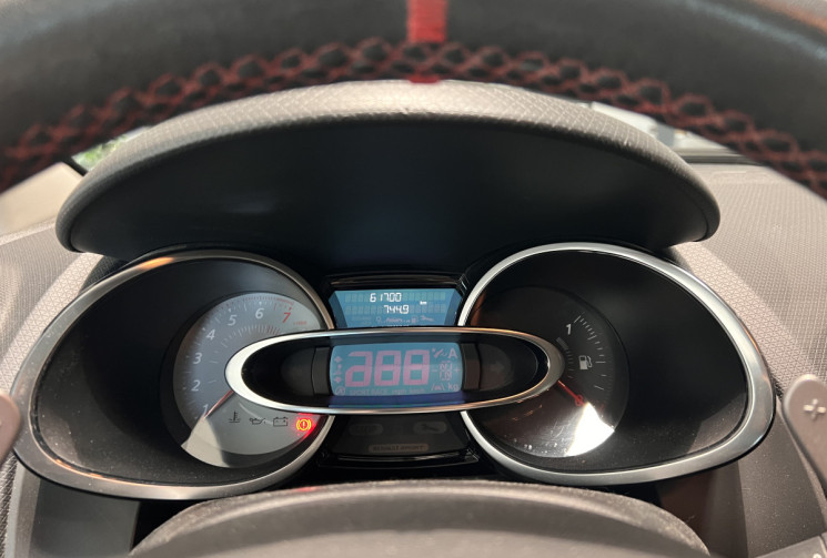 Renault Clio RS TROPHY 1.6 220 CH EDC6