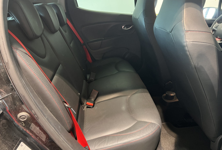 Renault Clio RS TROPHY 1.6 220 CH EDC6
