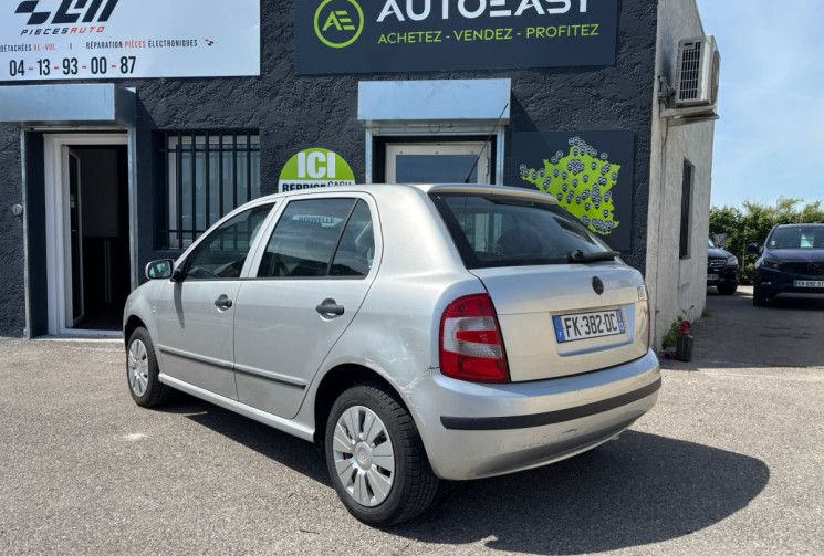 Skoda Fabia 1.2 65 CV CLIM / BLUETOOH / REVISÉE / CT OK / GARANTIE