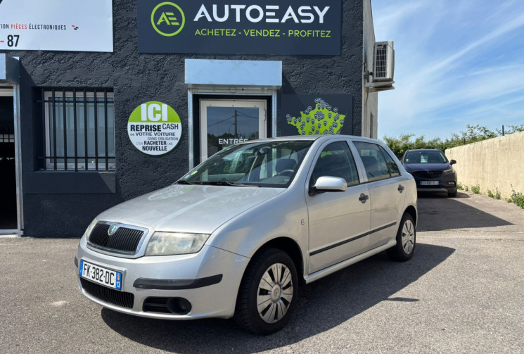 Skoda Fabia 1.2 65 CV CLIM / BLUETOOH / REVISÉE / CT OK / GARANTIE