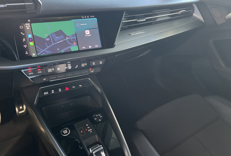 Audi A3 Sportback S-LINE 1.5 35 TFSI MHEV / SUIVI AUDI / ORIGINE FRANCE / MATRIX LED / ATTELAGE