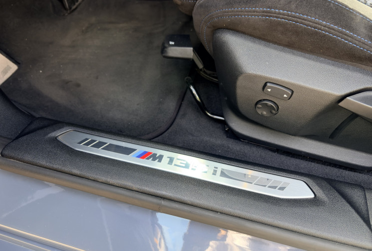 BMW Série 1 M135 i  306 ch *Apple Carplay*Caméra de recul*Radar Av et AR*Entr OK