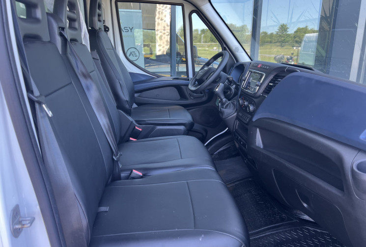 Iveco Daily 35C14 2.3 D 16V Hi-Matic 136 cv Boîte auto