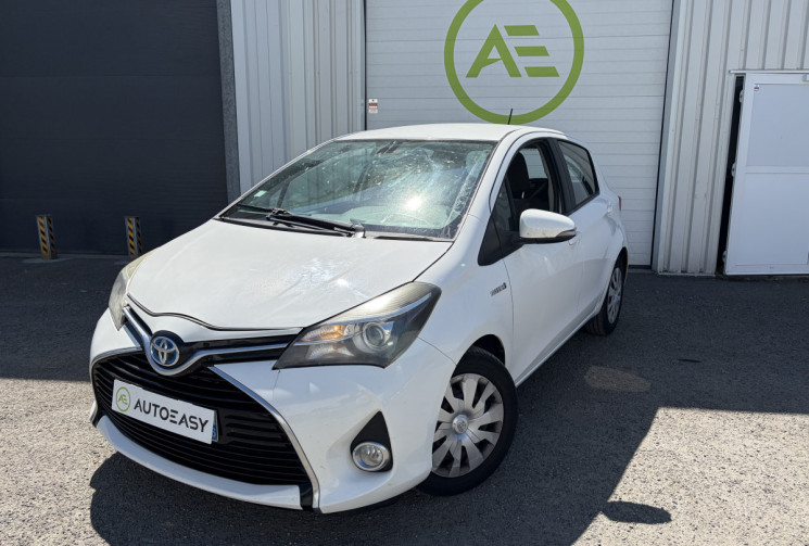Toyota Yaris 1.5 vvti 100h 75 ch hybrid full-hybrid attitude bva/ camera de recul
