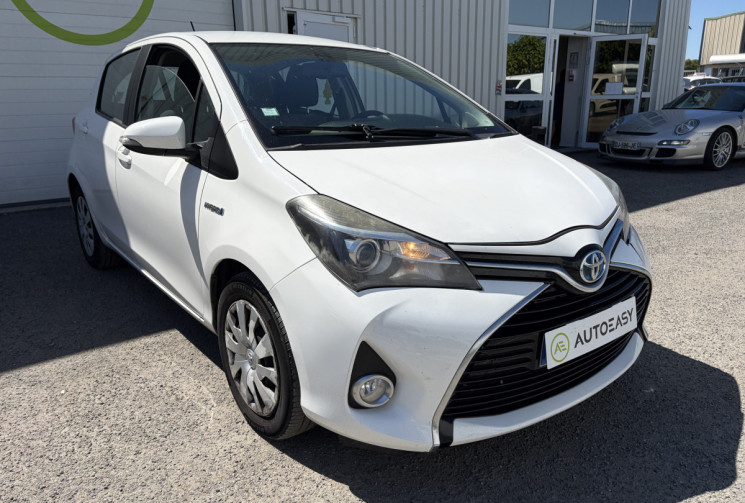 Toyota Yaris 1.5 vvti 100h 75 ch hybrid full-hybrid attitude bva/ camera de recul