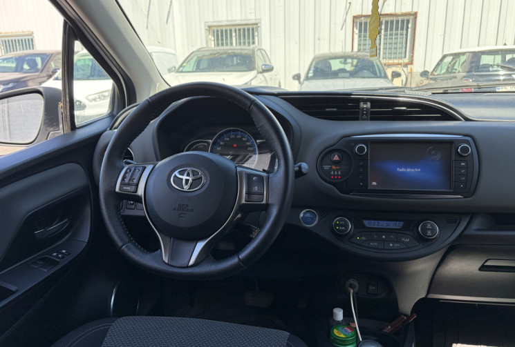 Toyota Yaris 1.5 vvti 100h 75 ch hybrid full-hybrid attitude bva/ camera de recul
