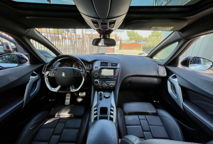 DS DS5 2.0 Hybrid HDI 200cv 4x4 ETG6 Édition limitée « 60 Citroen 1955 »