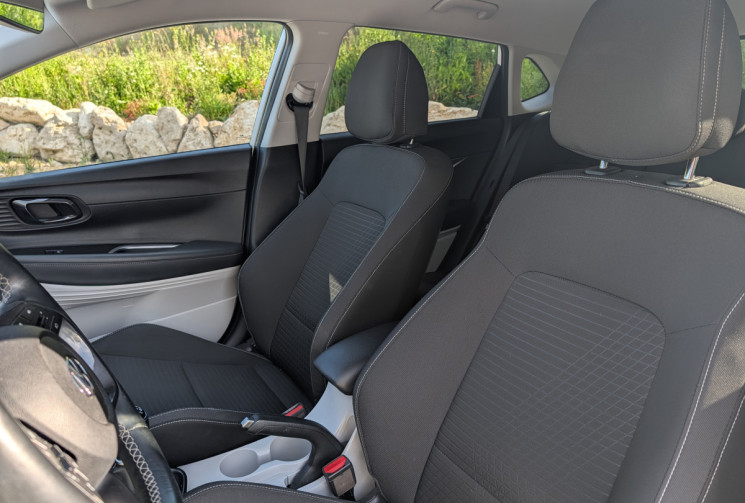 Hyundai I20  1.0 T-GDI 12V Mild Hybrid  creative 100 cv