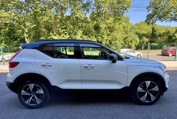 Volvo XC40 R-Design T5 Recharge 180 + 82ch DCT7 / Camera 360° / Carplay / Entretien complet