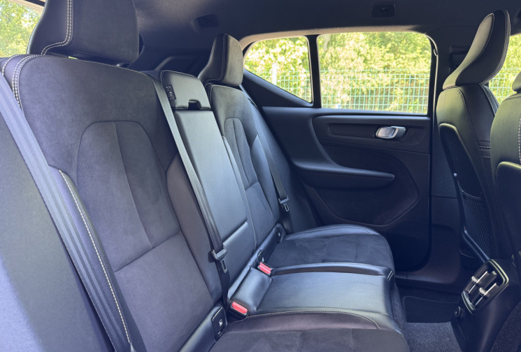 Volvo XC40 R-Design T5 Recharge 180 + 82ch DCT7 / Camera 360° / Carplay / Entretien complet