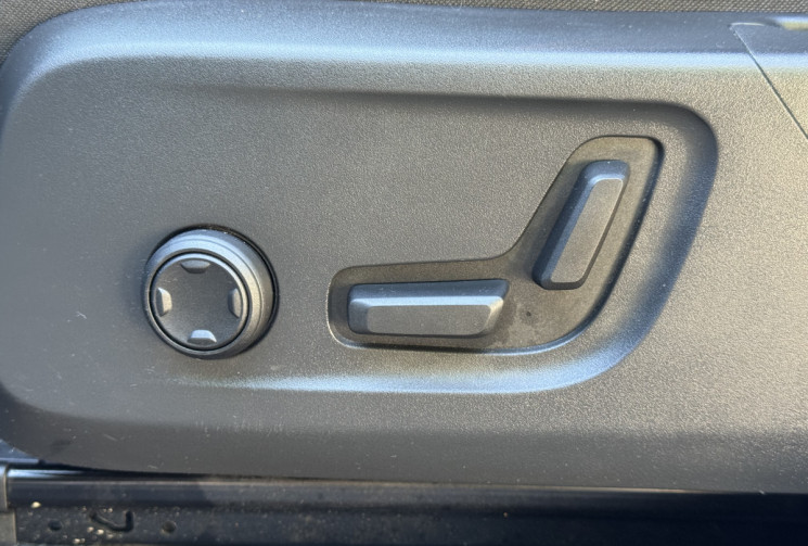 Volvo XC40 R-Design T5 Recharge 180 + 82ch DCT7 / Camera 360° / Carplay / Entretien complet