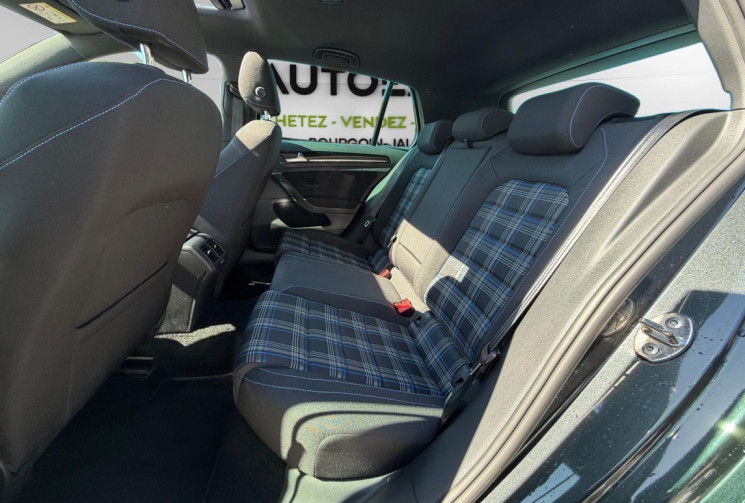 Volkswagen Golf VII / GTE / 1.4 TFSI / 204 CH 