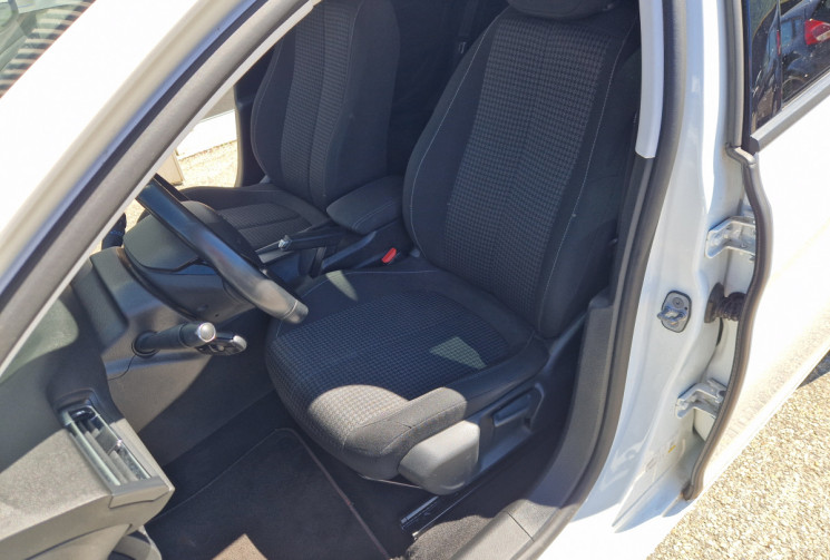 Peugeot 308 1.5 BLUE HDI Phase 2 102 cv