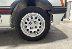 Peugeot 205 GTI 1.6 105 ch BVM5 ENTIEREMENT RESTAUREE