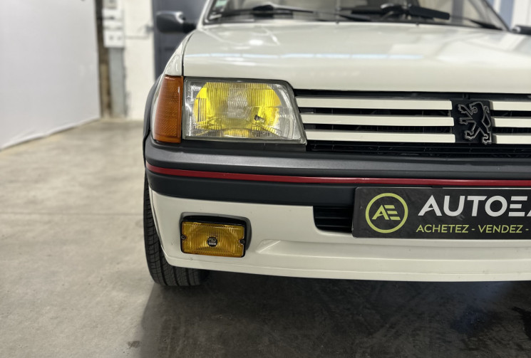 Peugeot 205 GTI 1.6 105 ch BVM5 ENTIEREMENT RESTAUREE