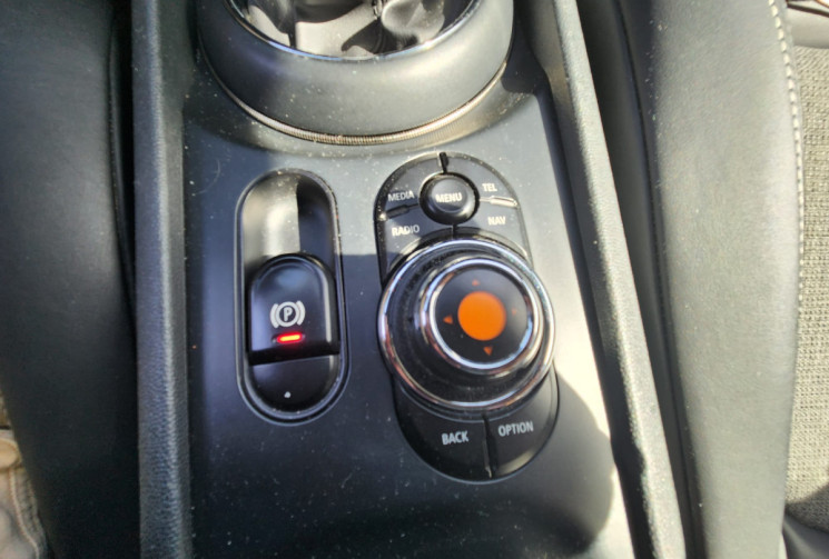 Mini Clubman COOPER 1.5 136 HYDE PARK / FULL ENTRETIEN CONSTRUCTEUR / GARANTIE 12 MOIS