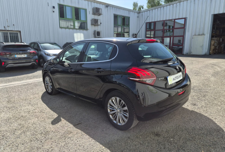 Peugeot 308 1L2 110CV * BOITE AUTOMATIQUE * NOUVELLE DISTRIBUTION * 
