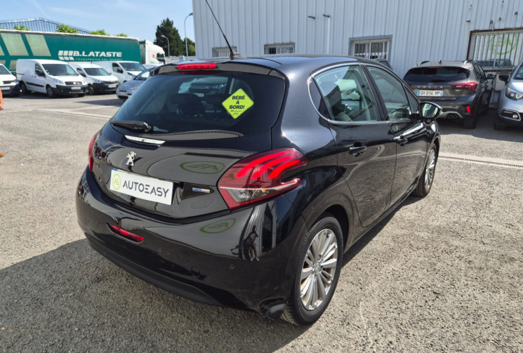 Peugeot 308 1L2 110CV * BOITE AUTOMATIQUE * NOUVELLE DISTRIBUTION * 