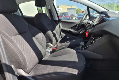 Peugeot 208 1L2 110CV * BOITE AUTOMATIQUE * NOUVELLE DISTRIBUTION * 