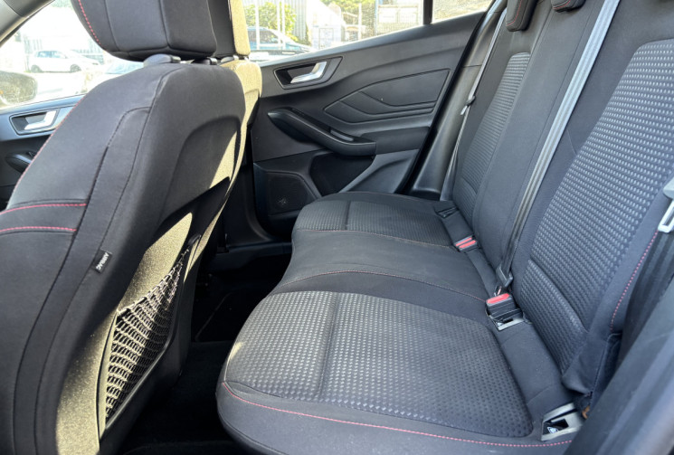 Ford Focus 1.5 ECOBLUE 120 ST-LINE boite auto