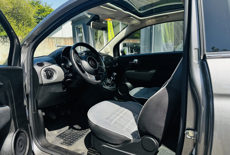 FIAT 500 0.9 85ch Lounge Toit panoramique / Excellent état