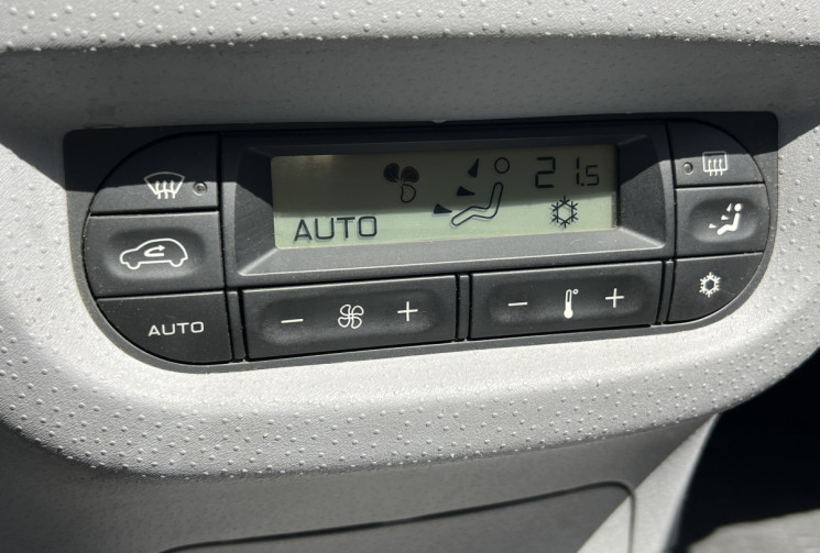 Citroën C3 Pluriel 110cv Boite Auto 1.6i Sensodrive * CLIMATISATION * Capote & Boite Auto OK 