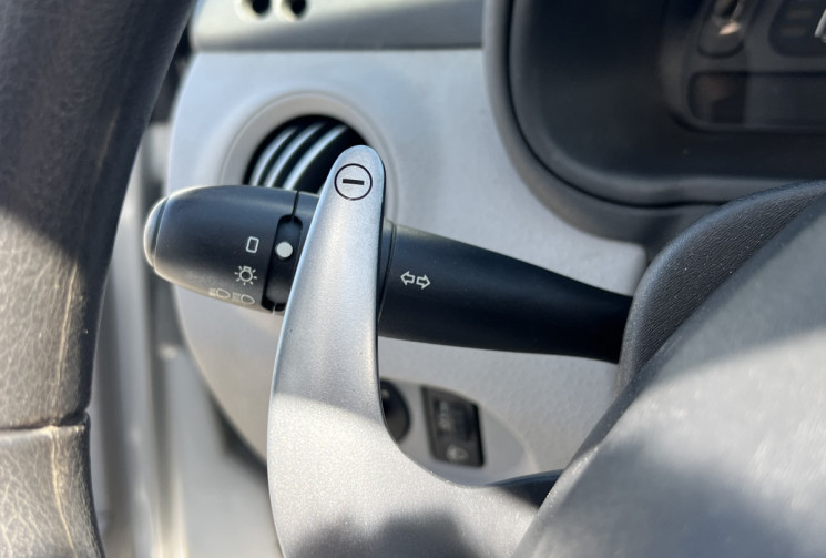 Citroën C3 Pluriel 110cv Boite Auto 1.6i Sensodrive * CLIMATISATION * Capote & Boite Auto OK 