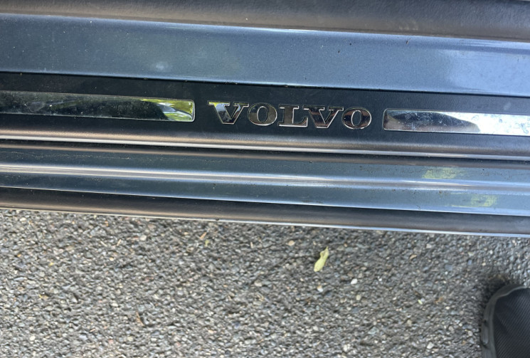 Volvo V60 1.5Ti MOMENTUM GEARTRONIC T3 152 / BOITE AUTO