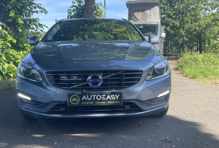 Volvo V60 1.5Ti MOMENTUM GEARTRONIC T3 152 / BOITE AUTO