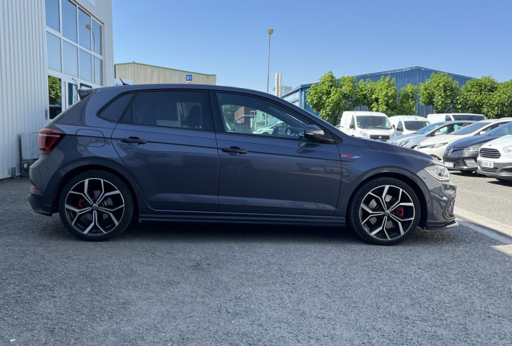 Volkswagen Polo VI GTI 2.0 TSI 207 cv DSG7 * Alcantara * Garantie VW 06/2028 * Etat Neuf * Phase 2