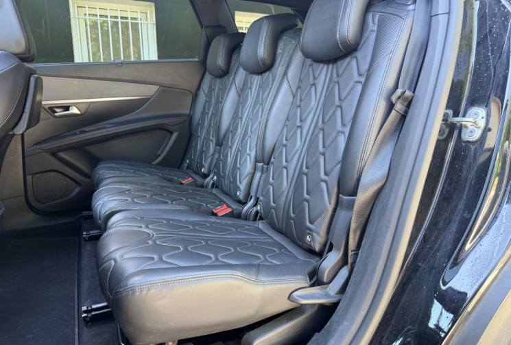 Peugeot 5008 GT 2.0 HDi 180 EAT8  7 places / Toit ouvrant / Carplay / Camera / Cuir / Entretien OK