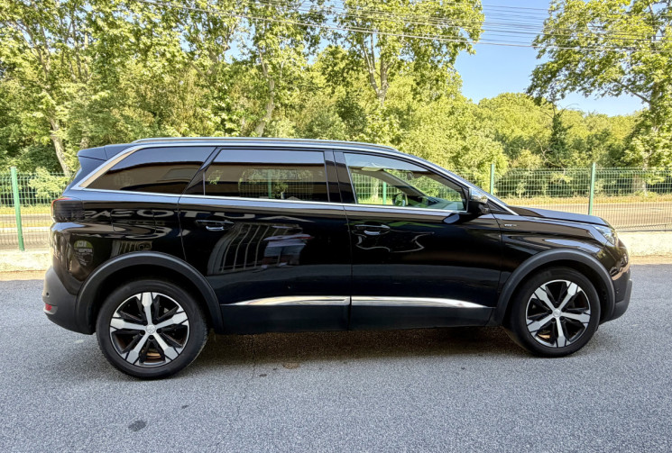 Peugeot 5008 GT 2.0 HDi 180 EAT8  7 places / Toit ouvrant / Carplay / Camera / Cuir / Entretien OK