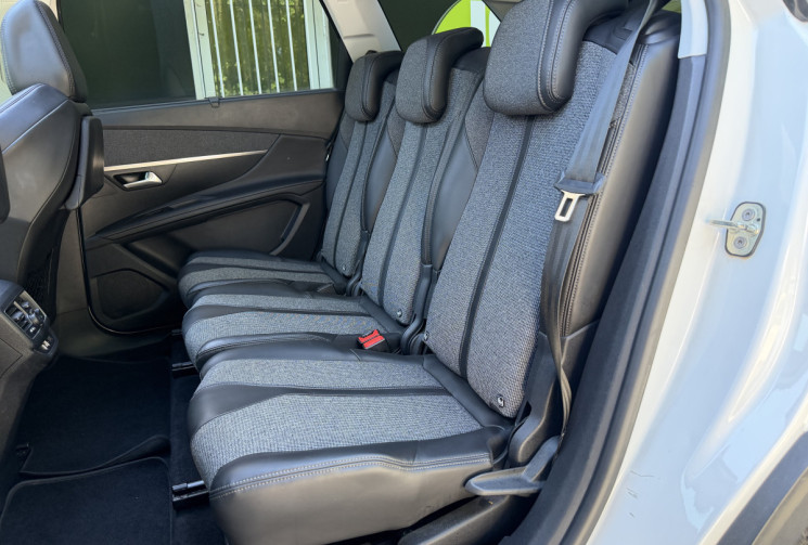 Peugeot 5008 ALLURE 1.5 HDI 130 7 places / Toit ouvrant / Carplay / Camera / FULL Entretien Peugeot