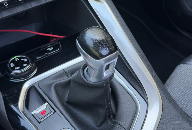 Peugeot 5008 ALLURE 1.5 HDI 130 7 places / Toit ouvrant / Carplay / Camera / FULL Entretien Peugeot