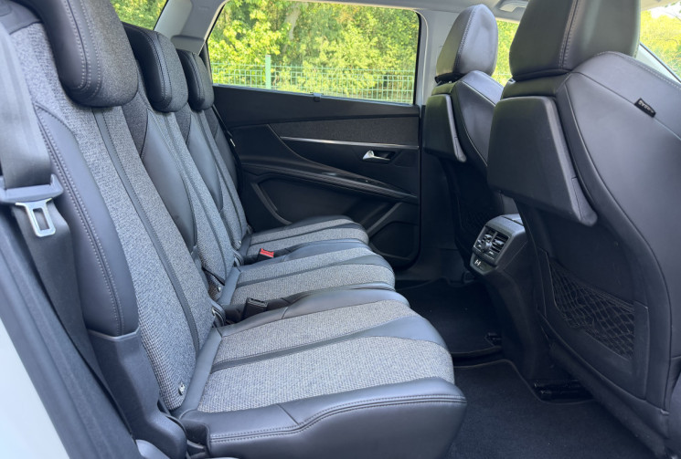 Peugeot 5008 ALLURE 1.5 HDI 130 7 places / Toit ouvrant / Carplay / Camera / FULL Entretien Peugeot
