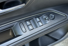Peugeot 5008 ALLURE 1.5 HDI 130 7 places / Toit ouvrant / Carplay / Camera / FULL Entretien Peugeot