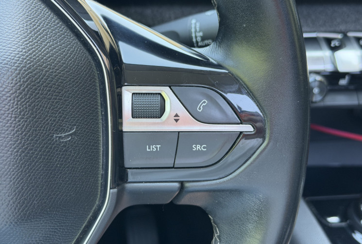 Peugeot 5008 ALLURE 1.5 HDI 130 7 places / Toit ouvrant / Carplay / Camera / FULL Entretien Peugeot