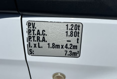 Ford Transit COURIER 1.5 TDCi 75 cv * Distribution Faite