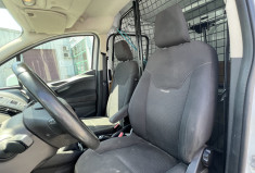 Ford Transit COURIER 1.5 TDCi 75 cv * Distribution Faite