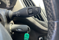Ford Transit COURIER 1.5 TDCi 75 cv * Distribution Faite