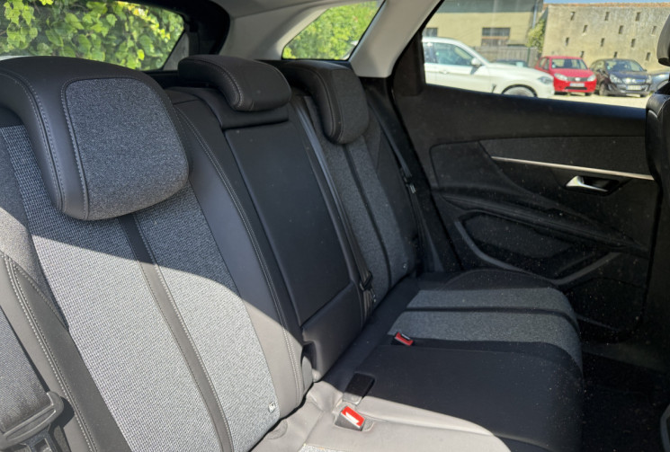 Peugeot 3008 1.5 BlueHDi 130ch E6.c Allure