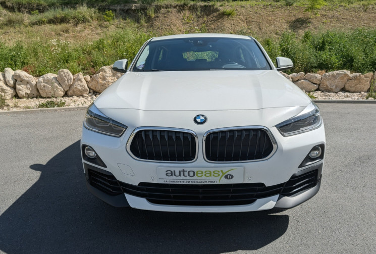 BMW X2 18i  dkg7140 cv lounge plus