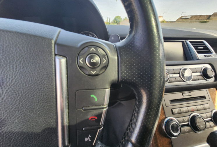 Land-Rover Range Rover Sport  3.0 TDV6  245 / BOITE AUTOMATIQUE / GARANTIE 12 MOIS